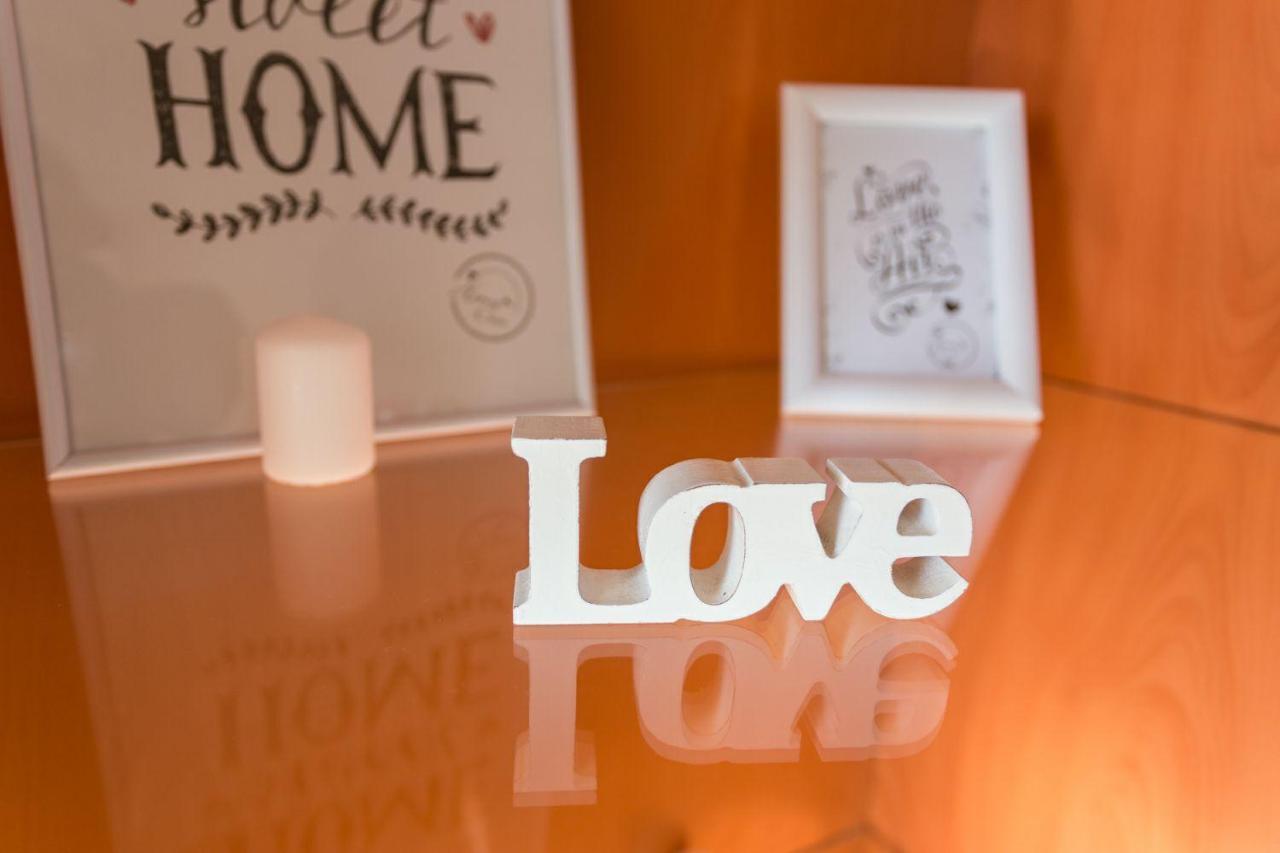 Love Centre טורמולינוס מראה חיצוני תמונה